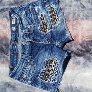 Miss Me shorts size 27